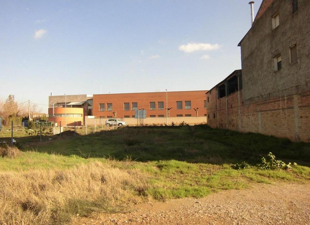 Terreno en La Fuliola, Lérida en venta Foto principal- Imagen 1 de 6