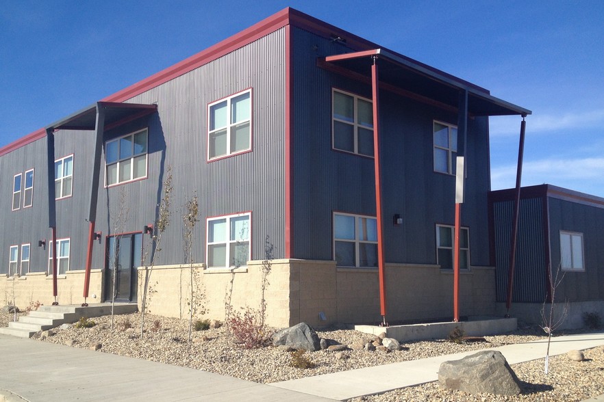 299 Prairie Dr, Stanley, ND en venta - Foto del edificio - Imagen 3 de 43