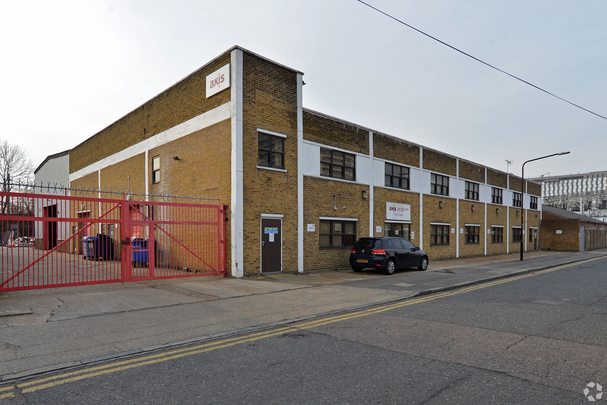 11-15 Gibbins Rd, London en alquiler Foto principal- Imagen 1 de 5
