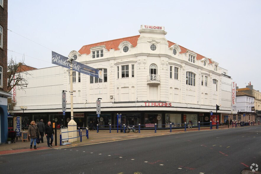 177-187 Terminus Rd, Eastbourne en venta - Foto del edificio - Imagen 2 de 8