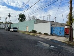 54-60 Oakland St, Trenton, NJ en venta Foto del edificio- Imagen 2 de 4