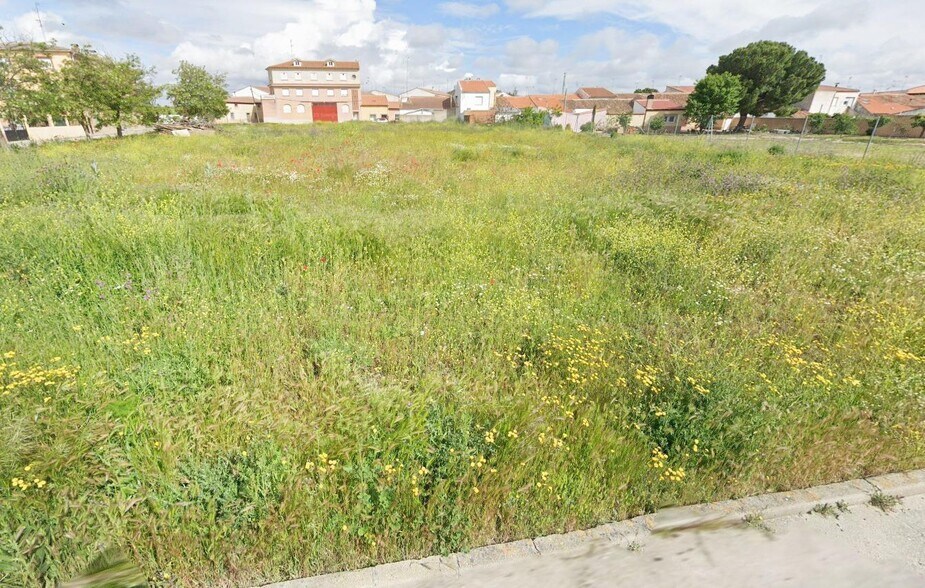 Terreno en Cantalapiedra en venta - Foto del edificio - Imagen 2 de 8