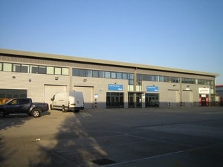 Más detalles de 4 Commerce Way, Croydon - Nave en alquiler