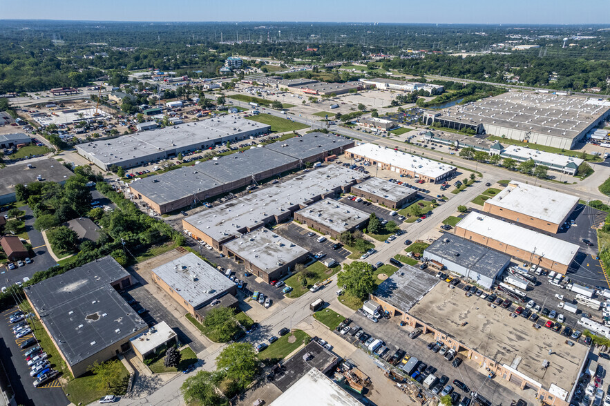 1765-1795 Cortland Ct, Addison, IL en alquiler - Foto del edificio - Imagen 1 de 11