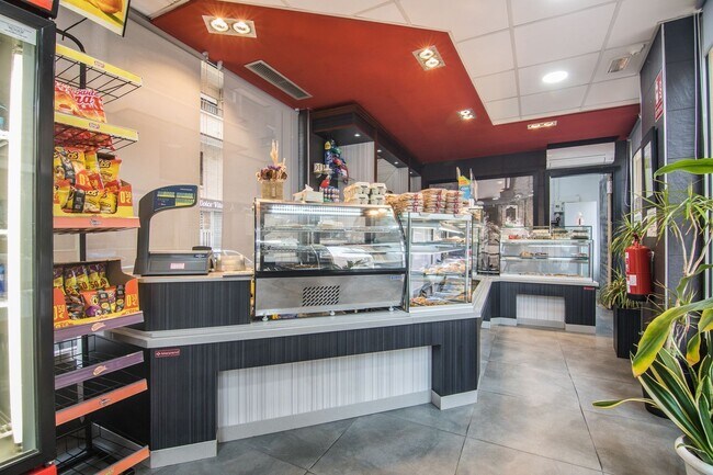 Más detalles de Carrer Almirante Antequera, 42, Santa Pola - Local en venta