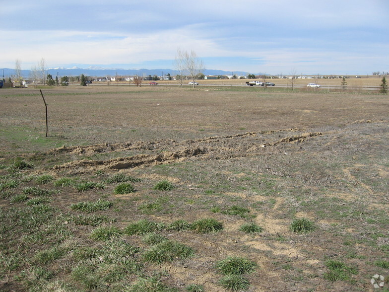 1689 Vista View Dr, Longmont, CO en venta - Foto del edificio - Imagen 3 de 3