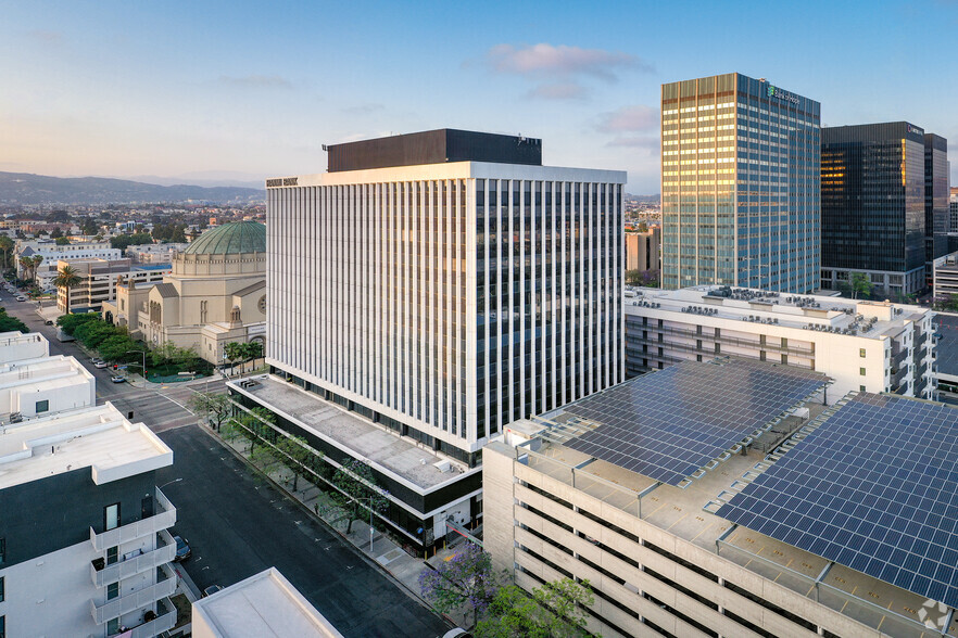 3660 Wilshire Blvd, Los Angeles, CA en alquiler - Foto del edificio - Imagen 2 de 6