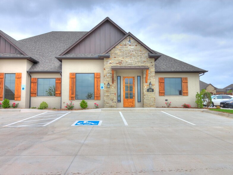 2900 Washington Dr, Norman, OK en alquiler - Foto del edificio - Imagen 3 de 25