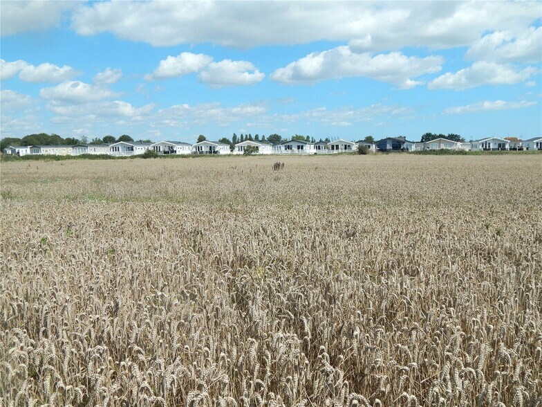 Low Road, Dovercourt Bay, Harwich en venta - Foto del edificio - Imagen 3 de 4