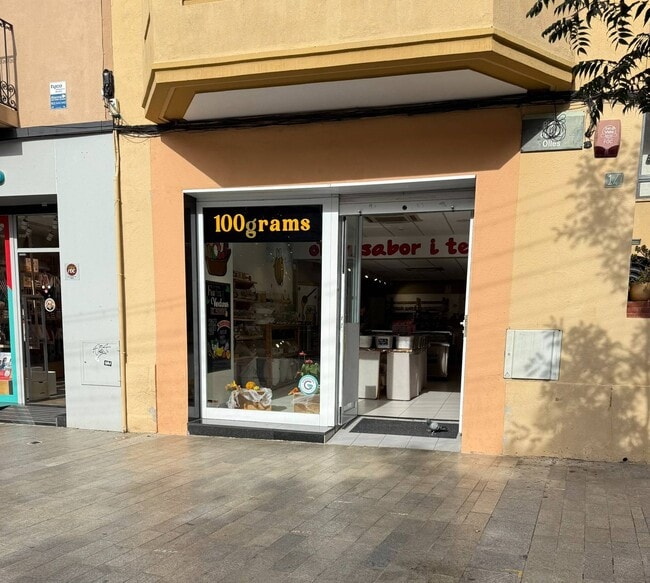 Más detalles de Plaça Olles, 14, Granollers - Local en alquiler