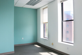 240 Commercial St, Boston, MA en alquiler Foto del interior- Imagen 2 de 7