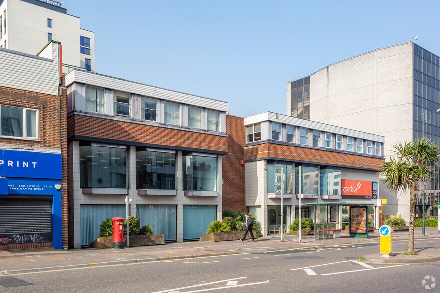 99-101 Holdenhurst Rd, Bournemouth en venta - Foto del edificio - Imagen 2 de 4