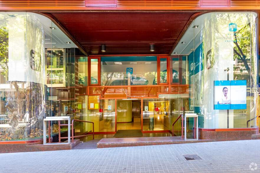 Carrer de Tuset, 5, Barcelona, Barcelona en alquiler - Foto del edificio - Imagen 3 de 4