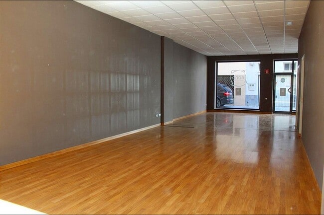 Más detalles de Local en alquiler