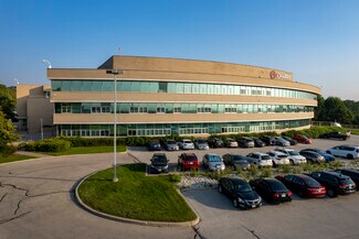 Más detalles de 649 North Service Rd, Burlington, ON - Oficina en venta