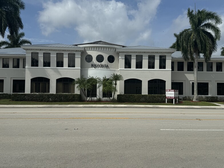 2300 SE Monterey Rd, Stuart, FL en alquiler - Foto del edificio - Imagen 1 de 7