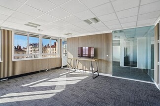 Más detalles de 76-78 Rue D'Alsace, Villeurbanne - Oficina en alquiler