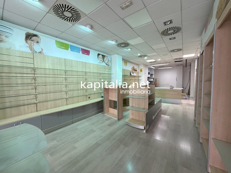 Local en Ontinyent, Valencia en venta - Foto del edificio - Imagen 3 de 11