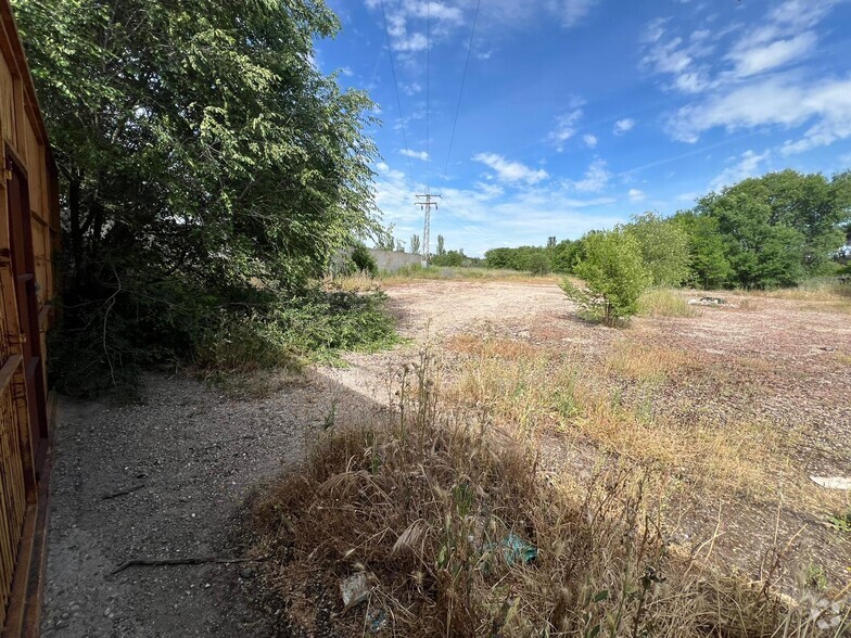 Carretera San Fernando de Henares, 4, Mejorada del Campo, Madrid en venta - Foto del edificio - Imagen 2 de 3