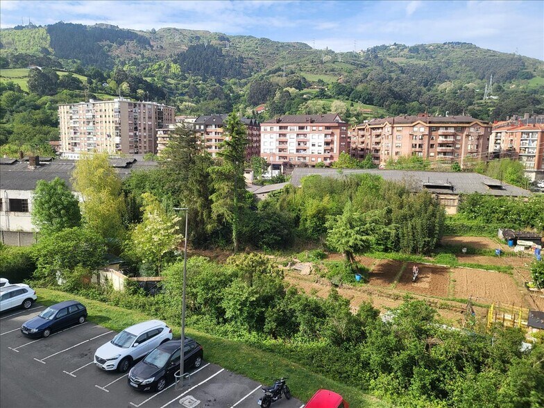 Kalea Juan Sebastián Elcano, U.21, VALLE DE TRÁPAGA, Vizcaya en venta - Foto del edificio - Imagen 3 de 16