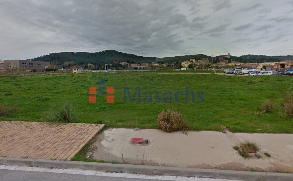 Terreno en Mont-ras, Gerona en venta - Foto del edificio - Imagen 3 de 6