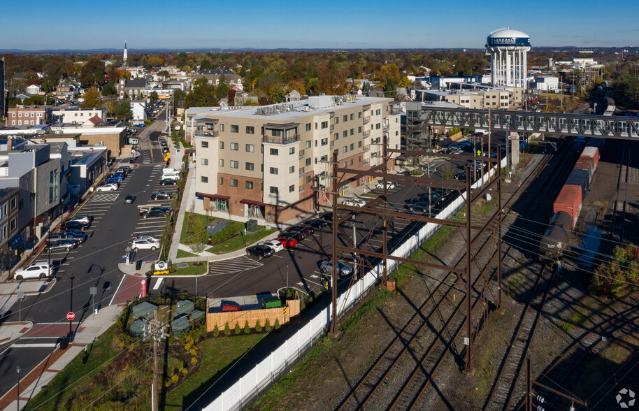 325 Madison St, Lansdale, PA en alquiler - Foto del edificio - Imagen 3 de 4