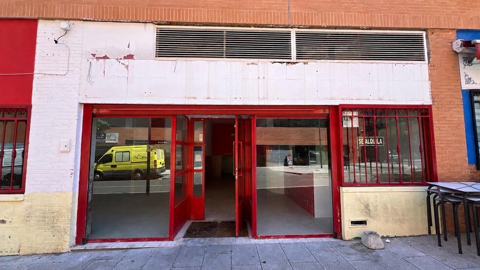 Avenida de los Labradores, 3, Tres Cantos, Madrid en alquiler - Foto del edificio - Imagen 1 de 12