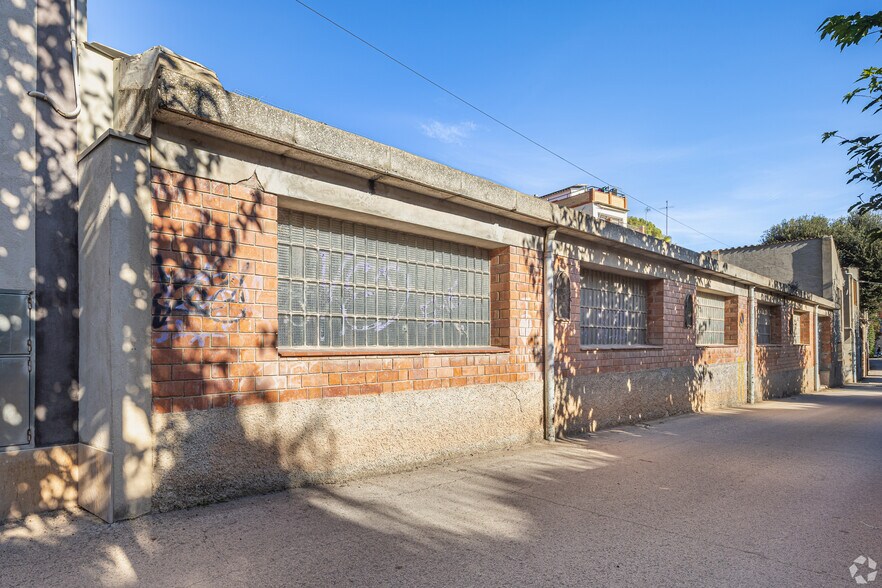 Carrer del Torrent, 21, Sant Martí de Tous, Barcelona en venta - Foto del edificio - Imagen 3 de 5