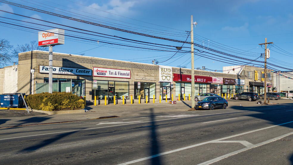 164-44 Cross Bay Blvd, Howard Beach, NY en alquiler - Foto principal - Imagen 1 de 3