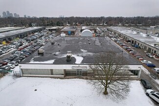 Más detalles de 285 Midwest Rd, Toronto, ON - Nave en venta