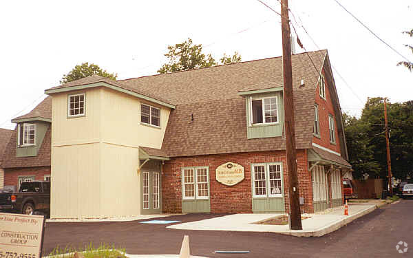 242 Wood St, Doylestown, PA en alquiler - Foto principal - Imagen 1 de 9