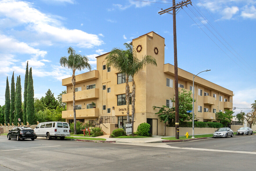 7357 Eton Ave, Canoga Park, CA en venta - Foto del edificio - Imagen 3 de 36