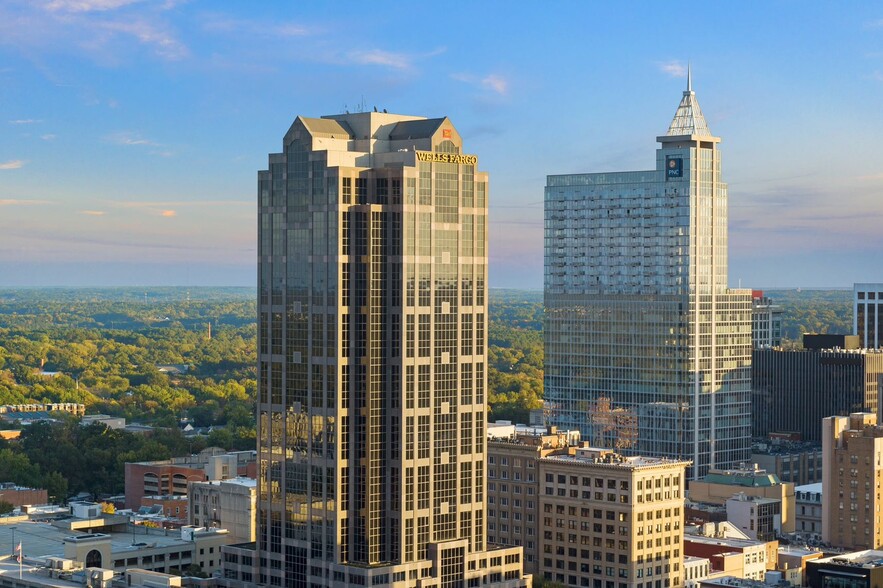 150 Fayetteville St, Raleigh, NC en alquiler - Foto del edificio - Imagen 1 de 17