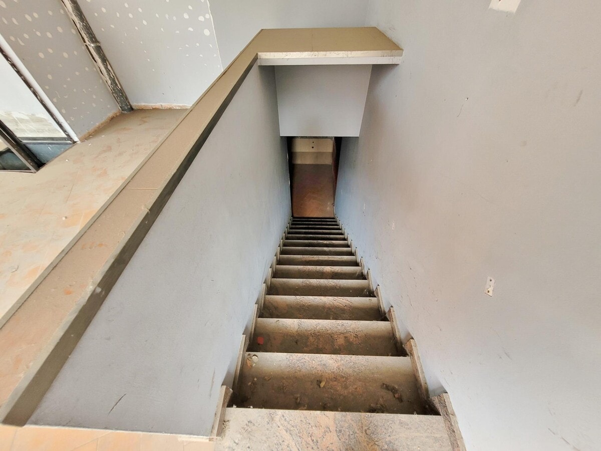 Figueres, GER 17600 -  -  - Foto del interior - Image 2 of 3