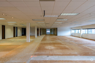 5440 N Cumberland Ave, Chicago, IL en alquiler Foto del interior- Imagen 2 de 8