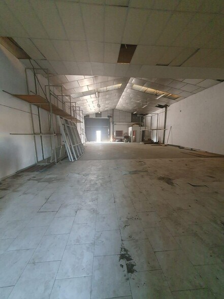 Nave en SEVILLA en alquiler - Foto del edificio - Imagen 2 de 5