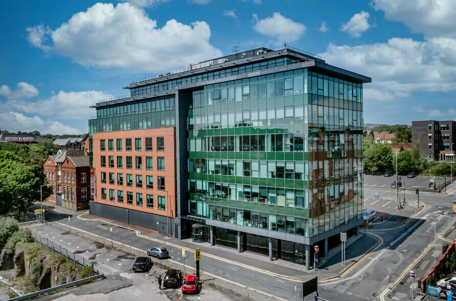 120 Bark St, Bolton en alquiler - Foto del edificio - Imagen 1 de 16