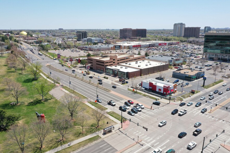 4120 E Alameda Ave, Denver, CO en alquiler - Foto del edificio - Imagen 3 de 7