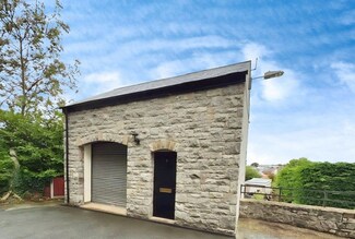 Más detalles de 2 Lower Foel Rd, Rhyl - Nave en venta