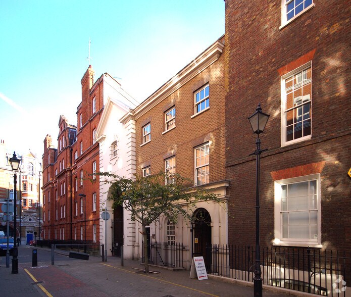 5 Streatham St, London en alquiler - Foto del edificio - Imagen 2 de 17