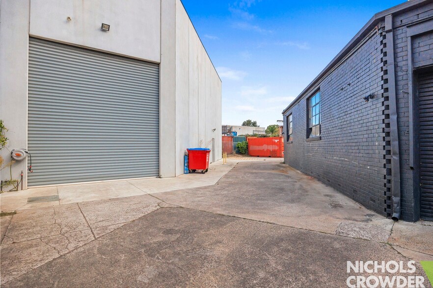 31 Alex Ave, Moorabbin en venta - Foto del edificio - Imagen 2 de 2