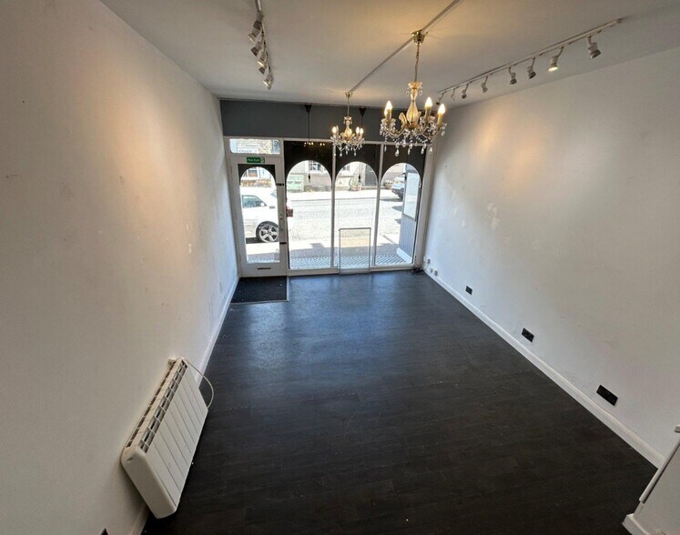 65 High St, Knaresborough en venta - Foto del interior - Imagen 3 de 7
