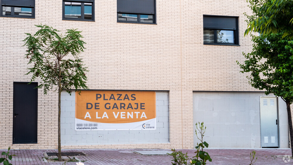 Célere Austral. Calle Unicornio, Móstoles, Madrid en venta - Foto del edificio - Imagen 2 de 7