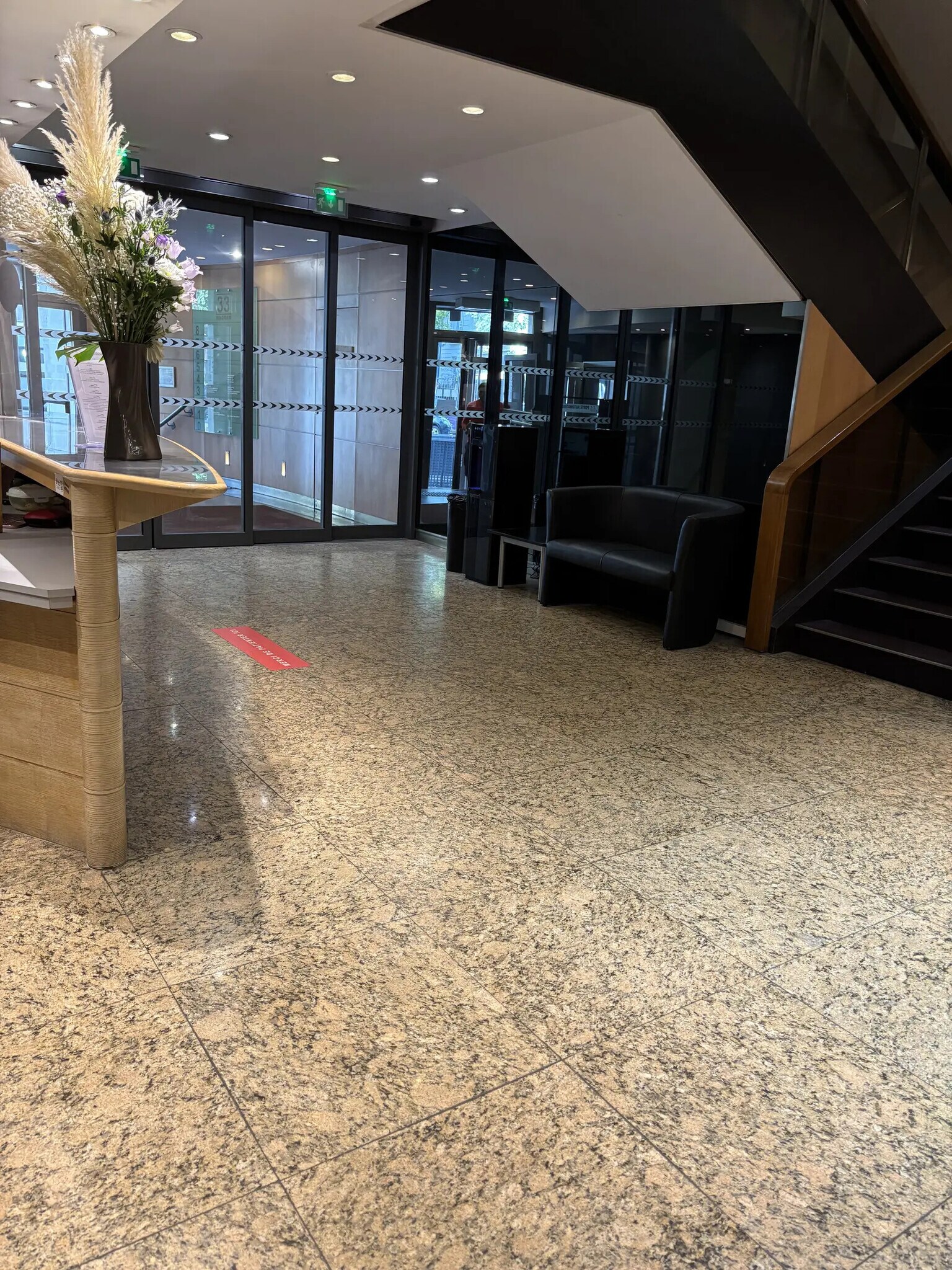 33 Avenue De Wagram, Paris en alquiler Vestíbulo- Imagen 1 de 9