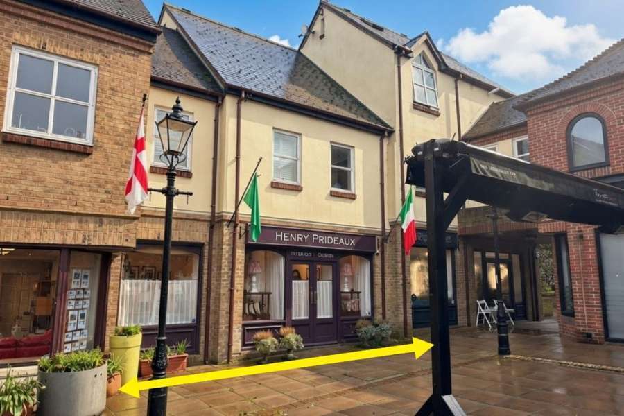 57 Church St, Twickenham en venta Foto del edificio- Imagen 1 de 2