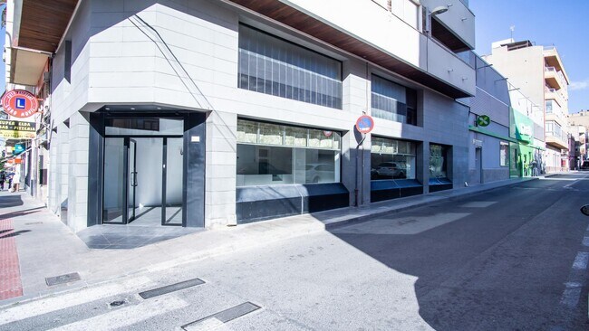 Más detalles de Local en alquiler