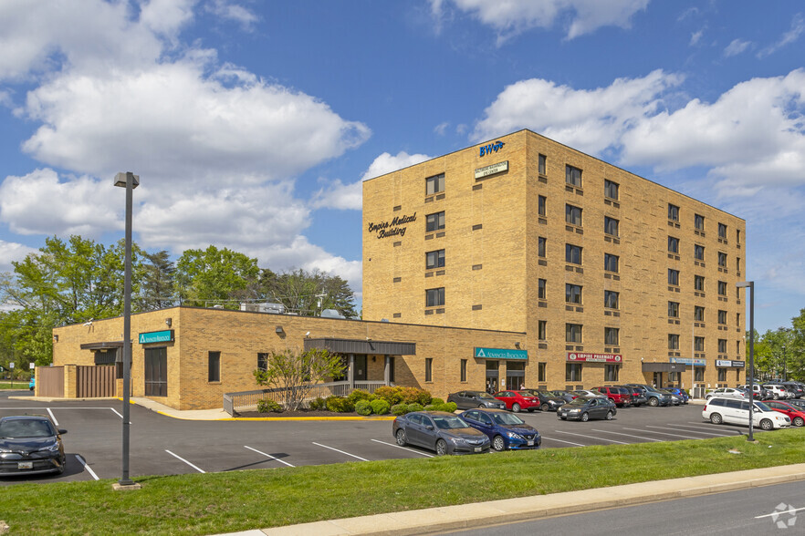 200 Hospital Dr, Glen Burnie, MD en alquiler - Foto del edificio - Imagen 1 de 5