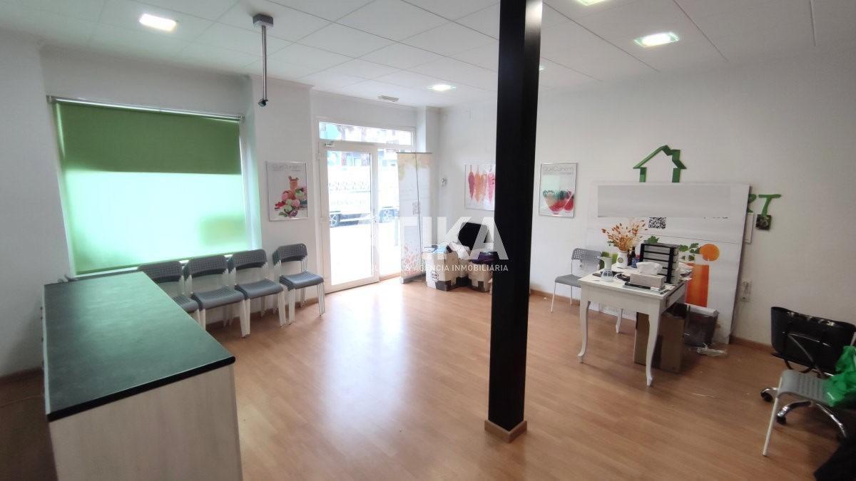 Local en València en venta Foto del edificio- Imagen 1 de 8