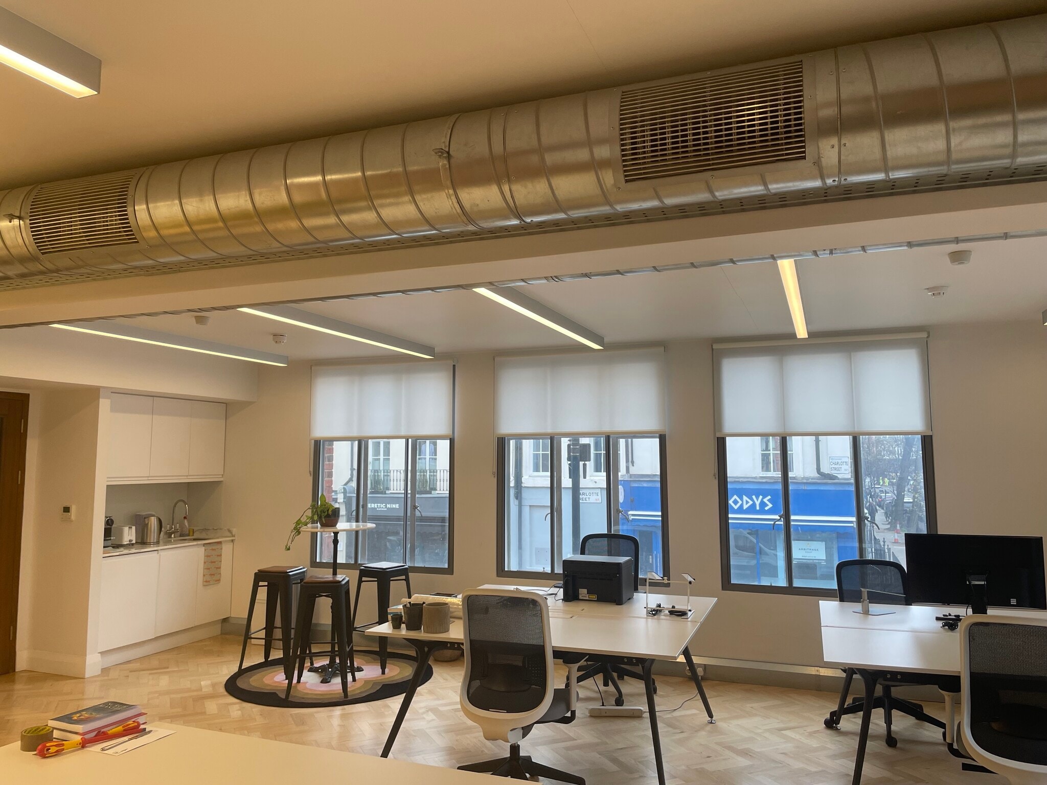 1-3 Charlotte St, London en venta Foto del interior- Imagen 1 de 3