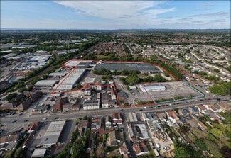 Más detalles de Station Rd, Yate - Nave en alquiler
